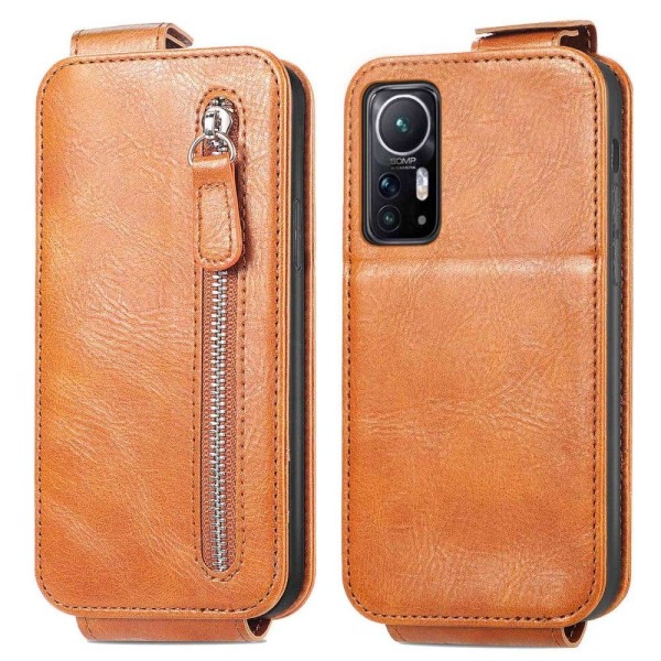 Generic Vertical Flip Phone Etui Med Zipper Til Xiaomi 12s / 12x 12 - Brown