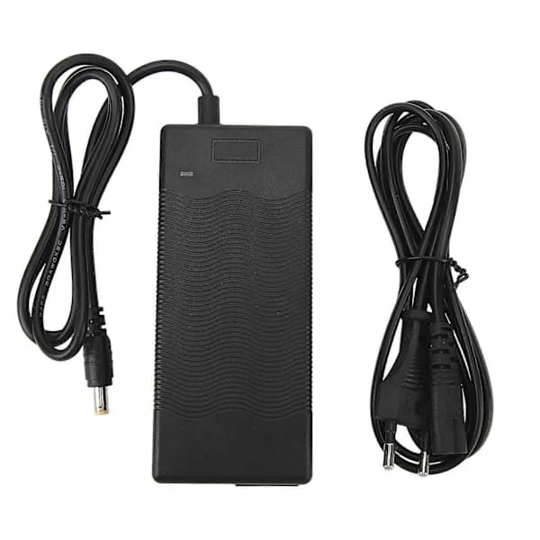 29.4V 1.5A Lader for Elsparkesykkel & Sykkel med DC 5.5x2.1mm Kontakt[JUN]