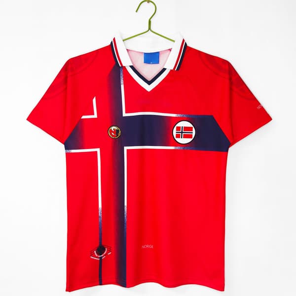 Norge Retro Fotbollströja Norge Hemmatröja Klassisk Supporterversion Vintage Fotbollsställ 1997-98