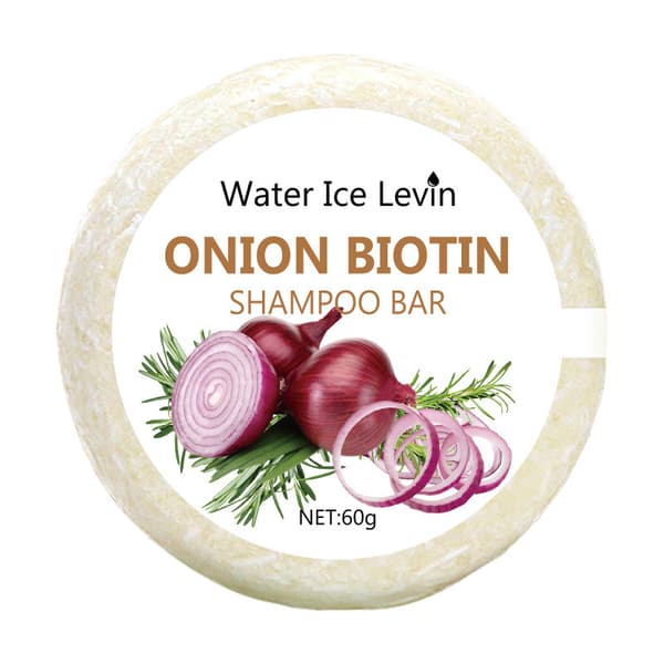 Løk Biotin Sjampo Bar 60g, egnet for alle hårtyper, rik på rosmarinekstrakt, med fuktighetsgivende og glattende effekter.