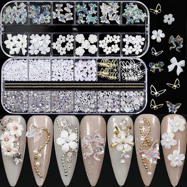 Akryl Sommerfugl Blomst Bjørn Neglekunst Anheng Kunst, Multi-form Perle Rhinestone Gull Metall Applikasjon Smykker Tilbehør Produksjon