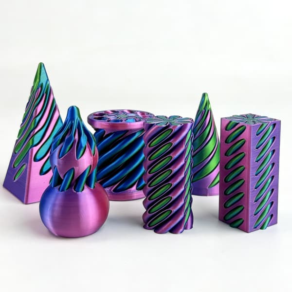 Et 6-delt sett med 3D-printede fidget spinner-leker. Bruk fidget spinneren for å lindre stress og angst. Passer for voksne og barn.