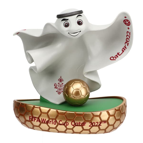9 cm 2022 World Cup 3D La'eeb Mascot Skrivbordsdekorationer med guldfotboll och bana