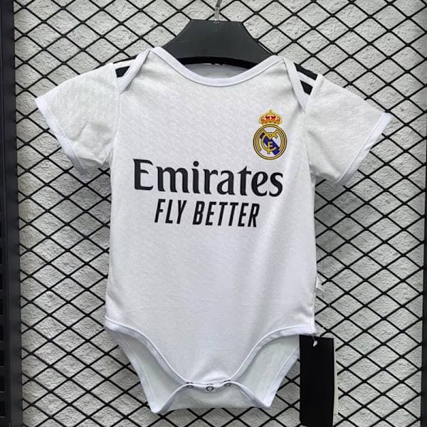 24-25 Real Madrid Hjemme Nyfødt Baby Jumpsuit Romper Fotballdrakt 12