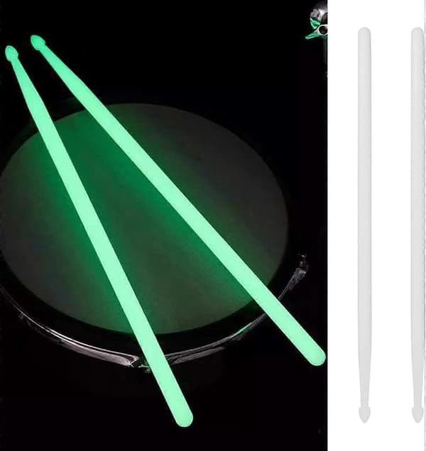 1 pari 5A valaisevia rumpukapuloita, fluoresoivia rumpukapuloita, jazz-rumpukapuloita, lavalla pimeässä hohtavia rumpukapuloita, rumpusettitarvikkeita
