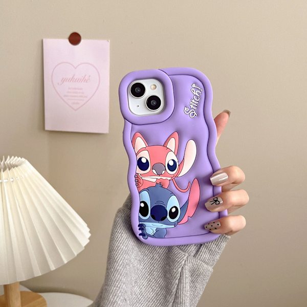 Stitch Silikondeksel - For iPhone Lilla iPhone 15