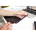 Pikkukuva 4 / 5: Graphic Tablet One by Wacom Small, Black