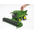 Miniatyrbillede 2 af 5: Pojazd Kombajn zbożowy John Deere T670i