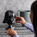 Miniatyrbilde 3 av 8: Klocki Star Wars 75304 Hełm Dartha Vadera