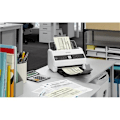 Miniatyrbilde 1 av 4: Scanner Portabil  EPSON DS-730N, A4, Viteza de scanare duplex: 40ppm/80ipm, Optiuni: , Conectivitate:USB, Scanare ambele fete:Da, ADF:100coli(Timbru