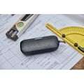 Pikkukuva 2 / 9: Bose wireless speaker SoundLink Flex, black