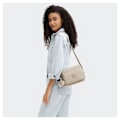 Pikkukuva 6 / 7: Kipling Abanu M 4l Laukku Beige