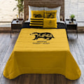 Miniatyrbillede 1 af 3: Play Fabrics Dynetæppe Hufflepuff Værdier ??til Seng 135 250g 235x270 Cm