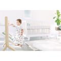 Miniatyrbillede 7 af 7: Ergobaby Sovepose Tog On The Move 1.0 Elefanter Hvid 6-18 Months