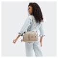 Pikkukuva 8 / 9: Kipling Cool Defea 11l Olkalaukku Beige