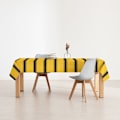 Miniatyrbild 3 av 3: Play Fabrics Hufflepuff Basic Fläckresistent Laminerad Touchhartsduk 200x140 Cm