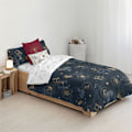 Miniatyrbillede 5 af 7: Play Fabrics Dynetæppe Med Knapper Harry Potter Guld Til 80 Seng 140x200 Cm