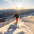 Pikkukuva 7 / 8: Hagan Retkisukset Core 92 Musta 170