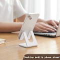 Pikkukuva 4 / 5: Valkoinen matkapuhelin- ja tablettiteline | Yöpöydät/pöydät/yleistuki | iPhonelle, iPadille – söpö ja käytännöllinen muotoilu