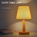 Miniatyrbillede 3 af 5: Enkel bordlampe i træ med lampeskærm i hør