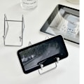 Miniatyrbild 3 av 5: Retro mobilställ i metall | Skrivbordsstativ med konstnärlig design | Litet staffli-format ställ – Silver