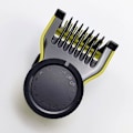 Pikkukuva 1 / 3: Sopii Philips Oneblade -partakoneen pienen t-veitsen ohjainkamman trimmauspituus 14