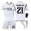 Miniatyrbillede 1 af 2: 23-24 Real Madrid trøje 20 Vinicius 10 Modric 9 Benzema NO.21 RODRYGO 16