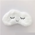 Miniatyrbild 1 av 4: En vit karikatyr moln ögonmask simulering silke ögonfransar ge