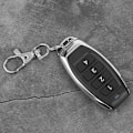 Miniatyrbillede 5 af 5: 433,92 MHz trykknap smart kontrol garageportåbner til GDO 6v