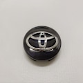 Pikkukuva 3 / 3: 4 kpl galvanoidut mustat 62 mm:n Toyota-vanteet keskiöllä, logo logolla