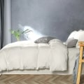 Miniatyrbild 5 av 5: Moonlight vit stort duntäcke, khaki mjukt sängklädesset