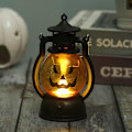 Miniatyrbillede 3 af 4: Retro Paraffin Lampe Dekoration Gave Lampe Pony Bar Kreativ Hallow
