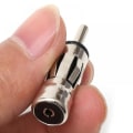 Pikkukuva 5 / 5: 2 kpl Auton Radio Stereo Iso Din Antenni Maston Ada