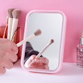Miniatyrbillede 2 af 5: Bærbar makeup spejl med touch-kontrol + LED-belysning, pink