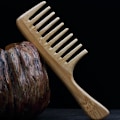 Miniatyrbild 2 av 4: 1 st bredtandad kam, träkammar, duschkam, utredande c