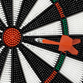 Miniatyrbilde 4 av 4: Piltavle 42 cm, myke dartpiler, 6 piler, barnevennlig