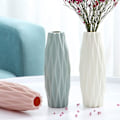 Miniatyrbillede 5 af 5: 3-pak Elegant Design Plastvase - Moderne Dekorativ Plastvase til Indendørs Soveværelse Stue Altan Bryllup Bord Køkken Kontor