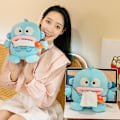 Miniatyrbild 5 av 7: Tecknad japansk clownfisk Hanton litet monster omringande docka tissue box kreativ docka bil hem Ful fisk tissue hänge Ugly fish tissue pendant 26cm（0.2kg)