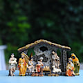 Pikkukuva 3 / 5: Jouluseimi hahmoilla, The Real Life Nativity, Jouluseimi kotitoimistoille, puutarhoille, sisä- ja ulkokoristeluun, Jeesuksen syntymäseimi