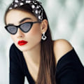 Pikkukuva 3 / 5: Rockabilly-asusteet naisille, 50-luvun mekkoasusteet (JS)