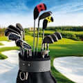 Pikkukuva 4 / 5: 10 mustaa golfhattua, golfmailan suojukset suurilla värikkäillä numeroilla, rautamailan suojukset, wedget D