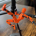 Miniatyrbild 5 av 5: Joint Man Multi-ledad Rörlig Robotmodell Actionfigur Flexibel Led Konstfigur för Heminredning Red
