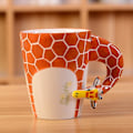 Miniatyrbillede 1 af 4: 3d håndmalet keramisk dyremønster keramisk kaffekrus (giraf)
