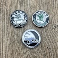 Miniatyrbilde 3 av 3: Sett med 4 Sorte Navkapsler For Skoda 56 mm