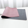Pikkukuva 3 / 5: Nahkainen työpöydän suojus, liukumaton hiirimatto toimistopöydälle, vedenpitävä ilmainen side - 90 x 45 cm Black-red