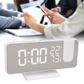 Miniatyrbild 3 av 4: HURRISE LED Digital projektionsväckarklocka FM Radio LED Digital Smart Väckarklocka LED Vit kropp Teckenväckarklocka