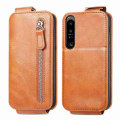 Pikkukuva 1 / 6: Vertical Flip Phone Suojakotelo With Zipper For Sony Xperia 1 IV - Ruskea Brown