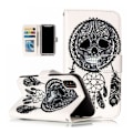 Miniatyrbild 1 av 2: Flippfodral i läder med präglat mönster för iPhone XS - Dödskalle Och Drömfångare multifärg
