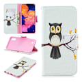 Miniatyrbillede 1 af 2: Wonderland Samsung Galaxy A10 etui - En Stående Ugle på en Gren Multicolor