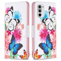 Miniatyrbillede 1 af 2: Wonderland Motorola Moto G52 flip etui - To Sommerfugle Multicolor